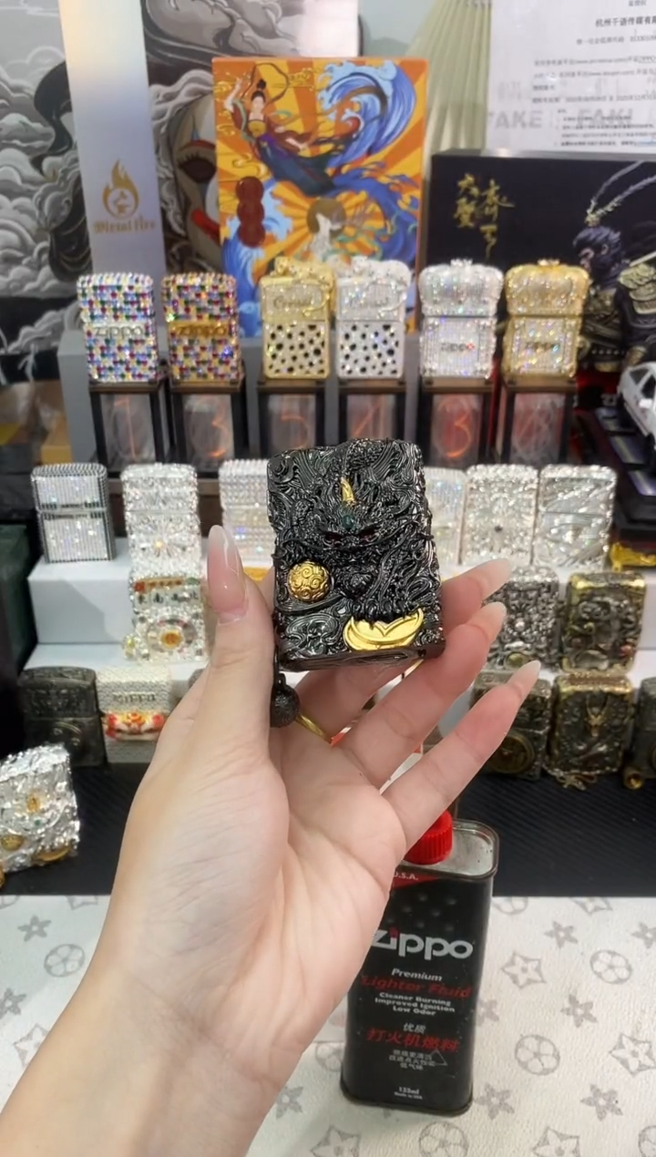 铜ZIPPO黑金灵动貔貅