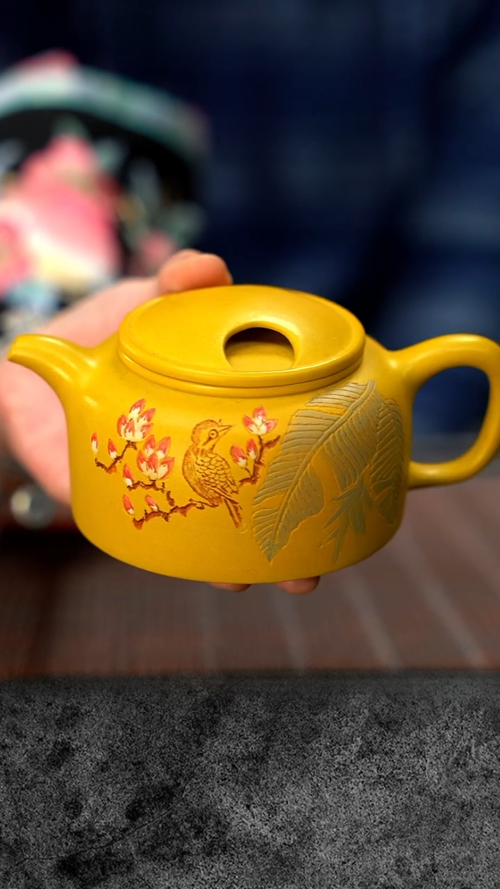 【闪购商品】紫砂茶壶牛盖莲子 琉璃黄金段PHJ