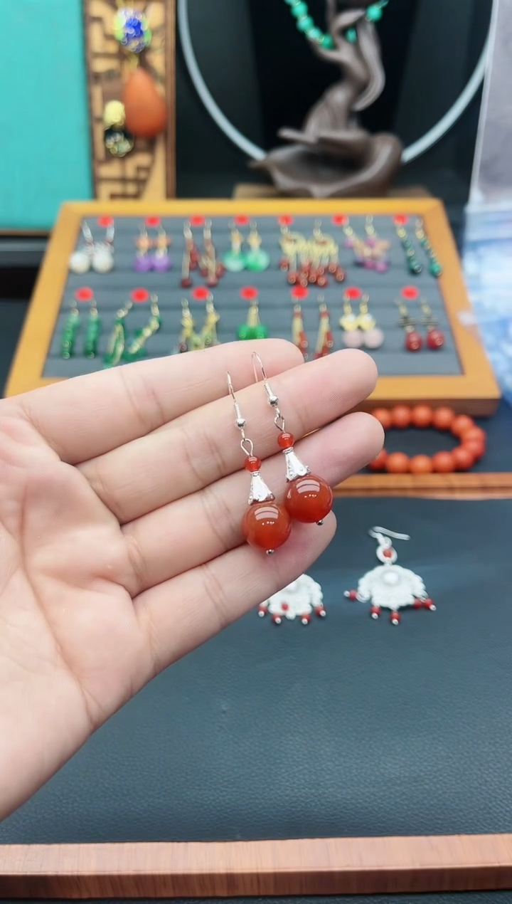 【闪购商品】南红玛瑙耳饰银S925镶嵌713000