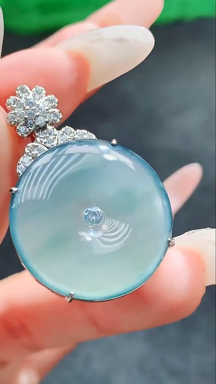 未镶嵌挂件翡翠天然翡翠