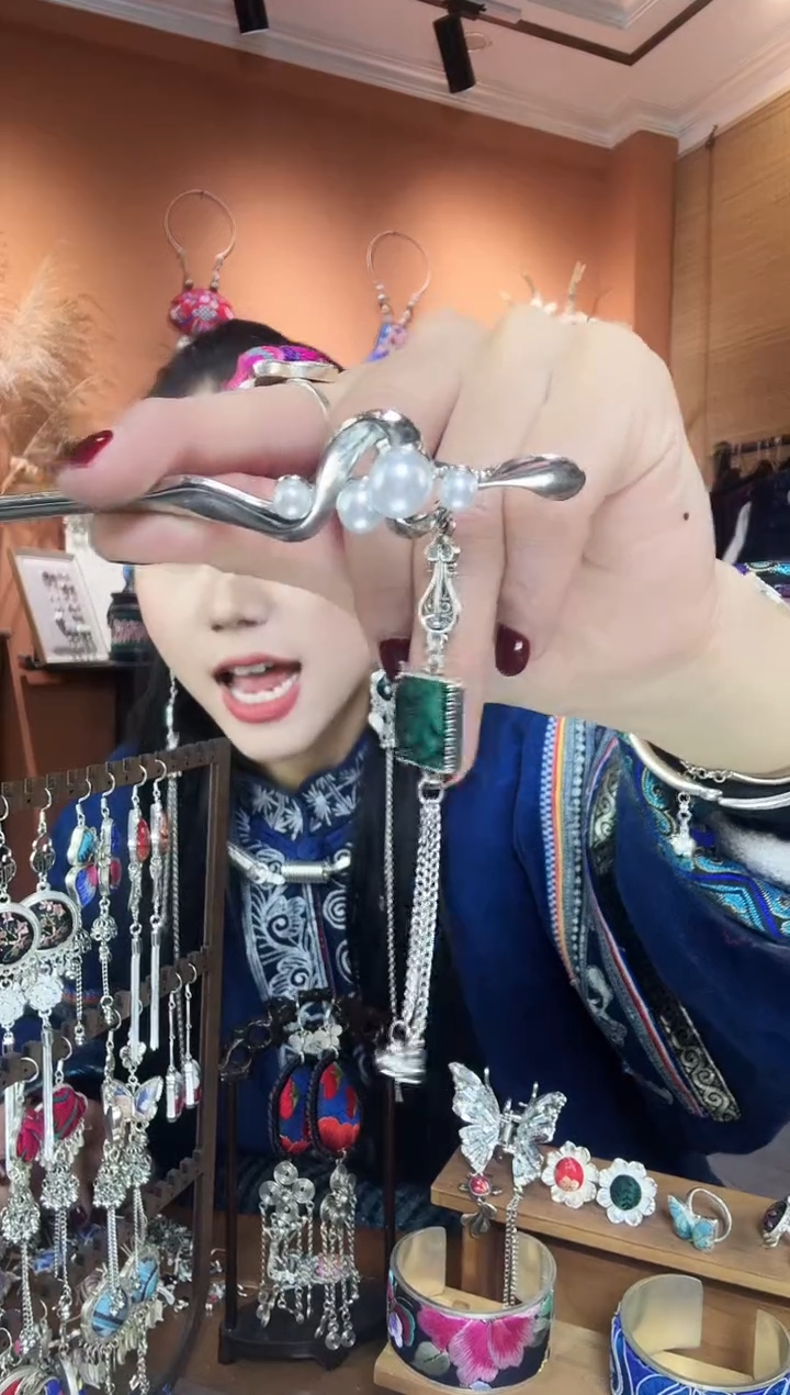 【闪购商品】刺绣纯手工民族风发簪