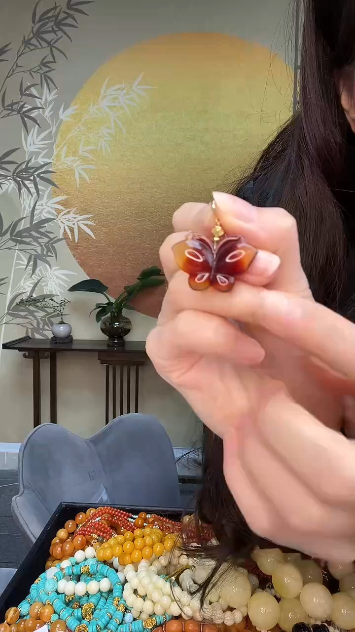 裸石琥珀未镶嵌A3359红蓝珀