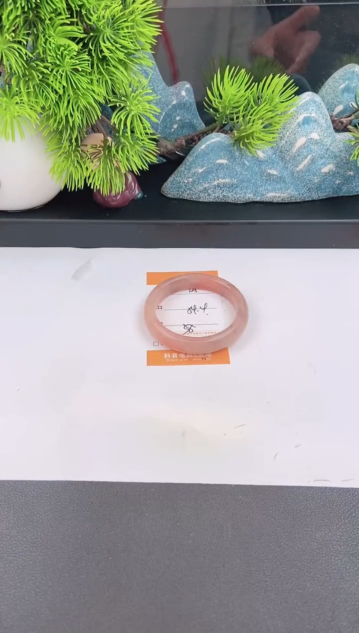 石英质玉手镯未镶嵌125