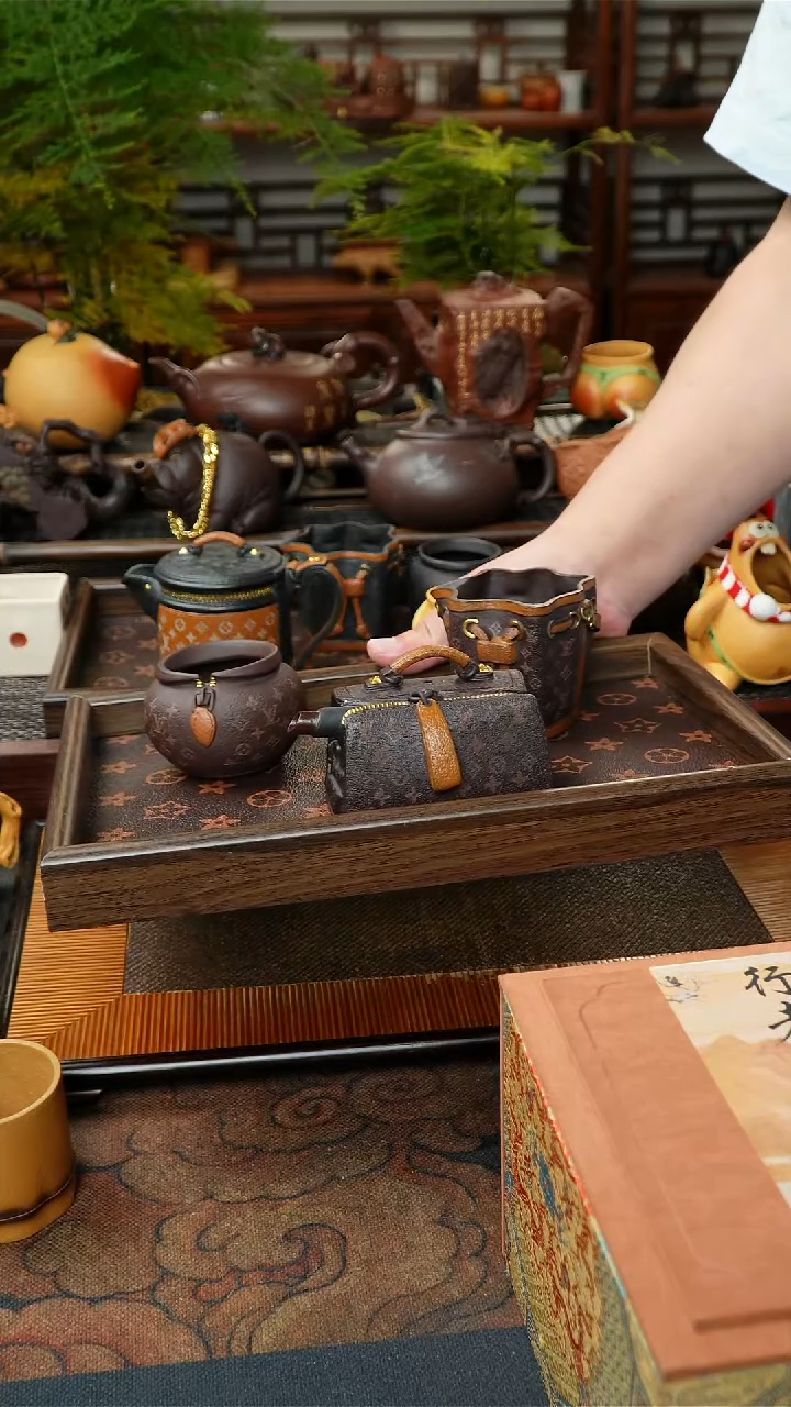 茶壶紫砂包包4件套vjjvv回家吧v和