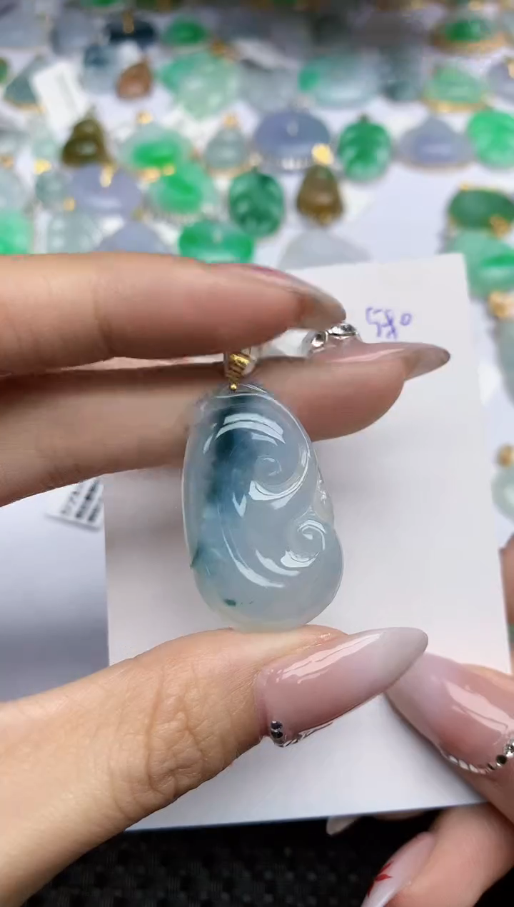 【闪购商品】翡翠颈饰18K金镶嵌天然翡翠A货