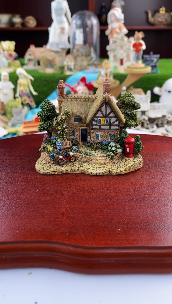 【闪购商品】紫砂茶宠中古小房子