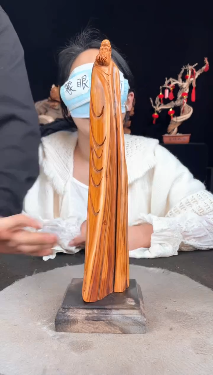 【闪购商品】柏木（崖柏）其他手工摆件,先抢先得!