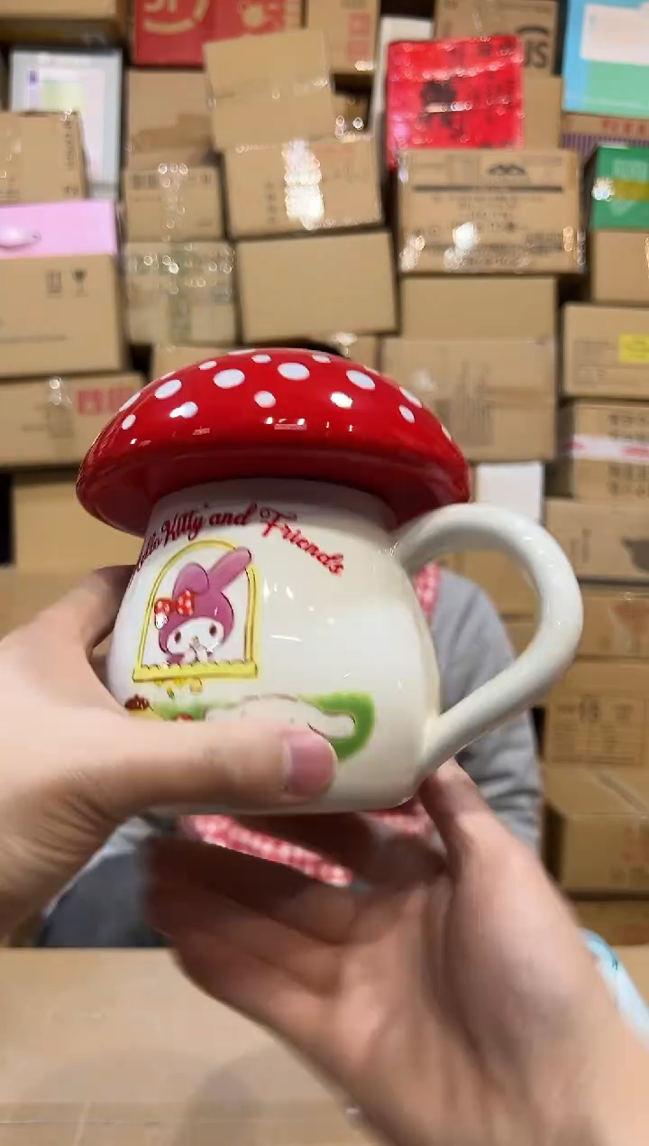 【闪购商品】杯陶瓷蘑菇kt猫带盖杯