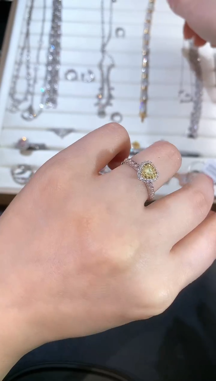 【闪购商品】钻石戒指18K金镶嵌S432|4980