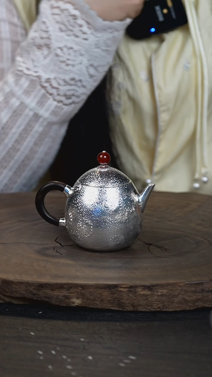 手工新款雏菊龙蛋壶