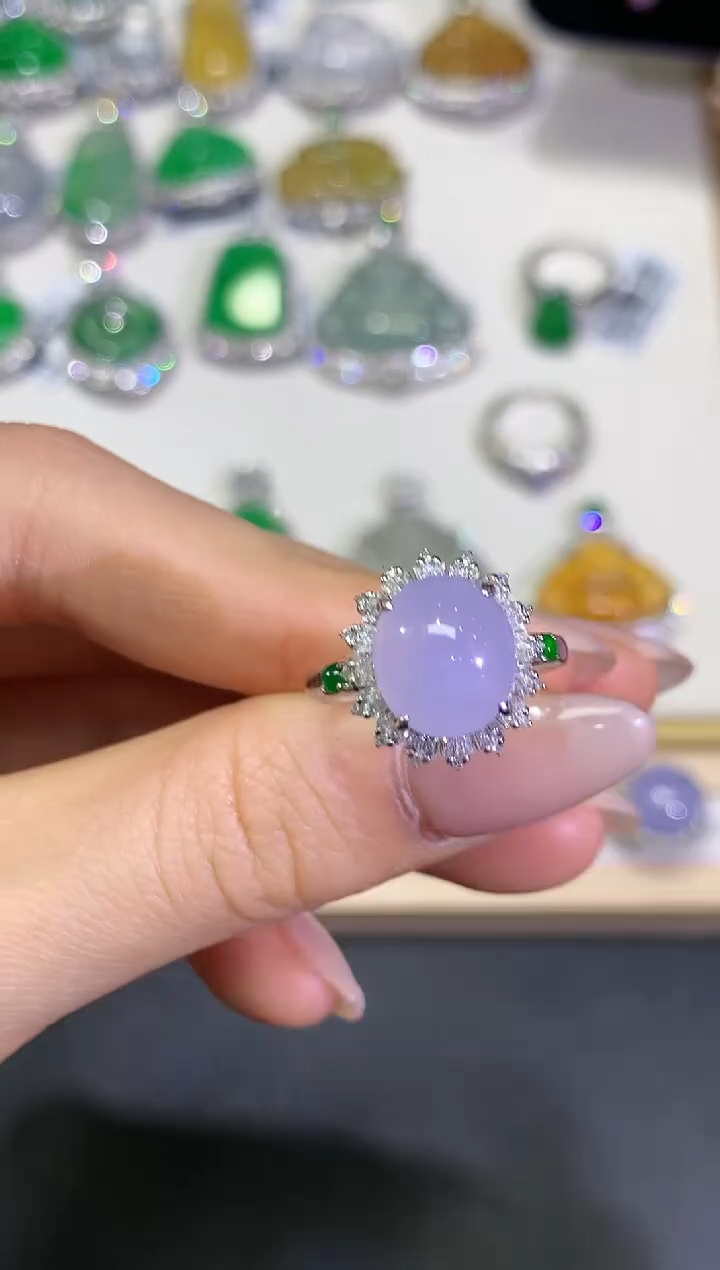 【闪购商品】翡翠颈饰18K金镶嵌团购25