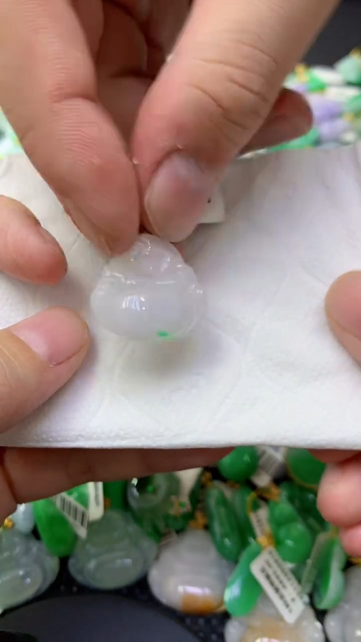 颈饰未镶嵌翡翠天然缅甸翡翠A货