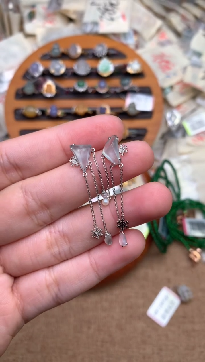 18K金镶嵌挂件翡翠一