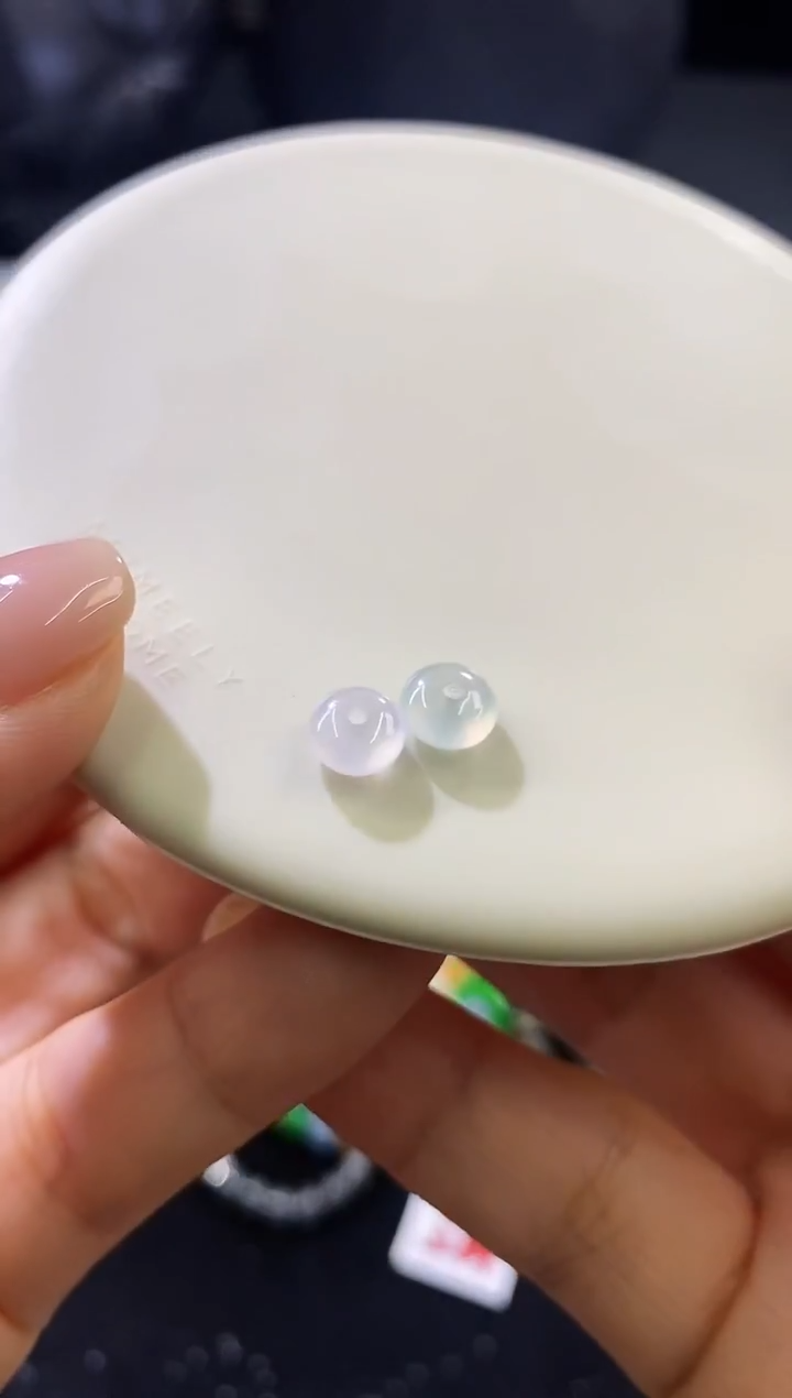 未镶嵌挂件翡翠特价一对