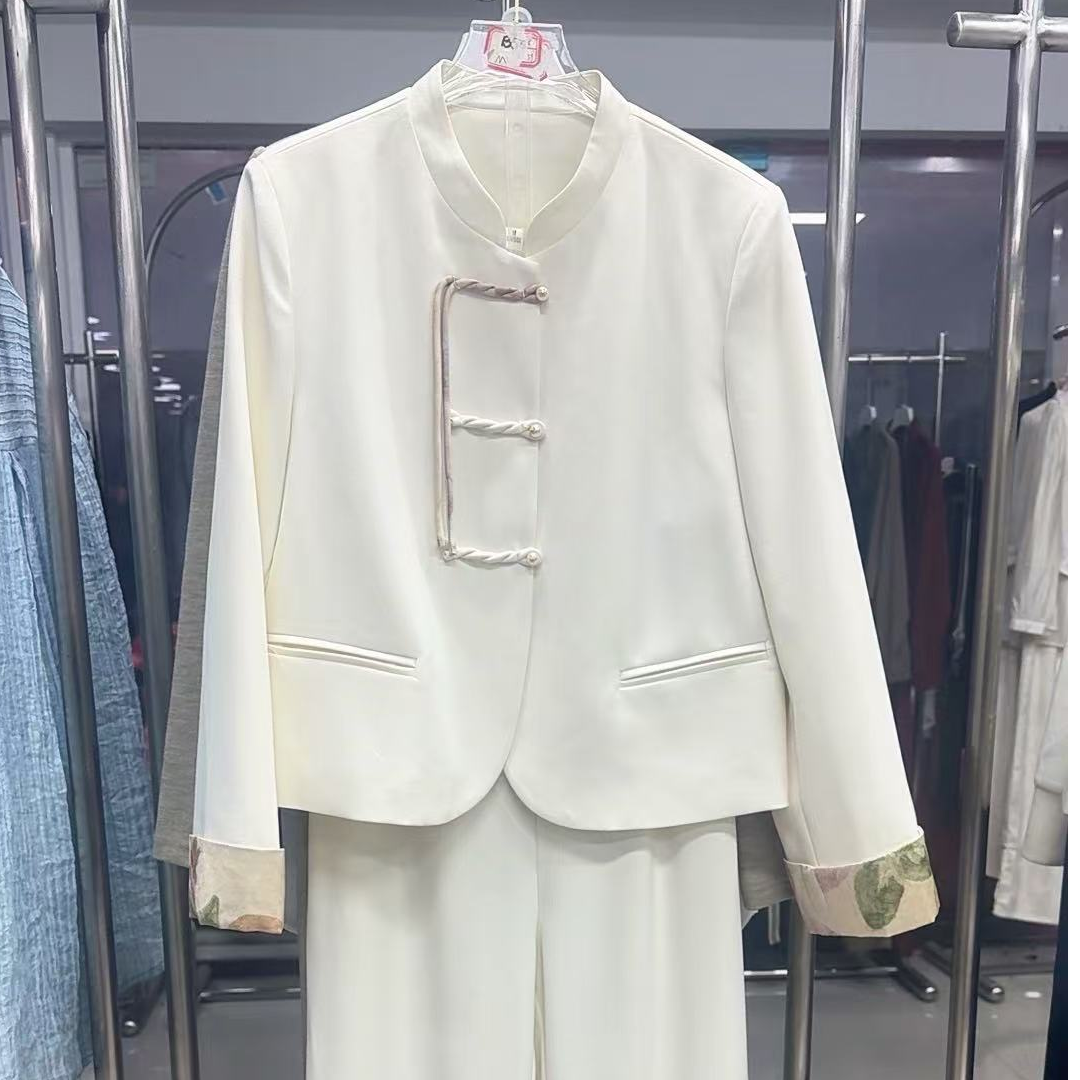 圆领方领高腰棉袄