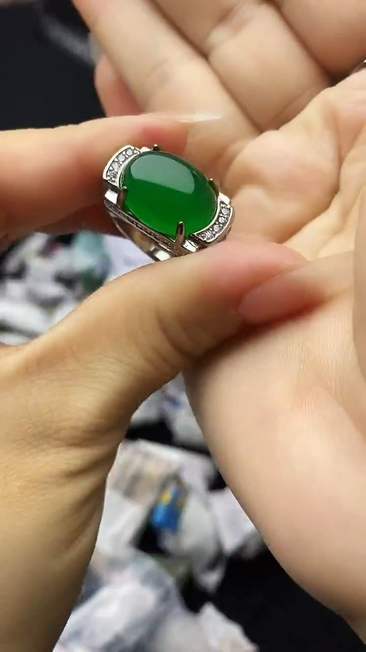 满色吊坠    所见即所得  