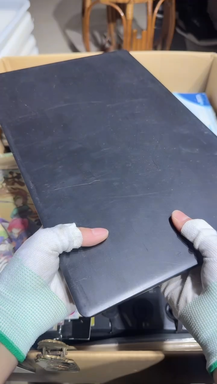 瓷片缺**子  258中古商品，瑕疵品，不保好坏。