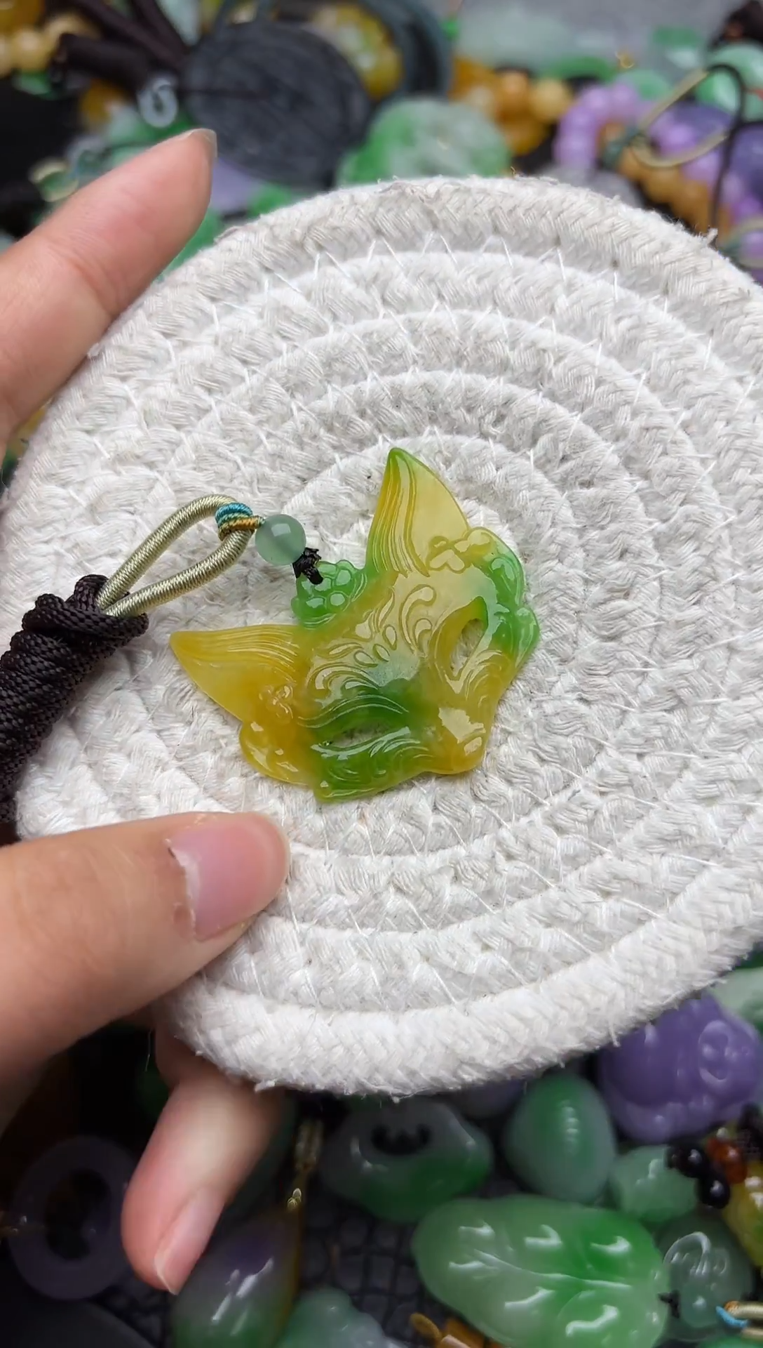 颈饰未镶嵌翡翠缅甸翡翠吊坠