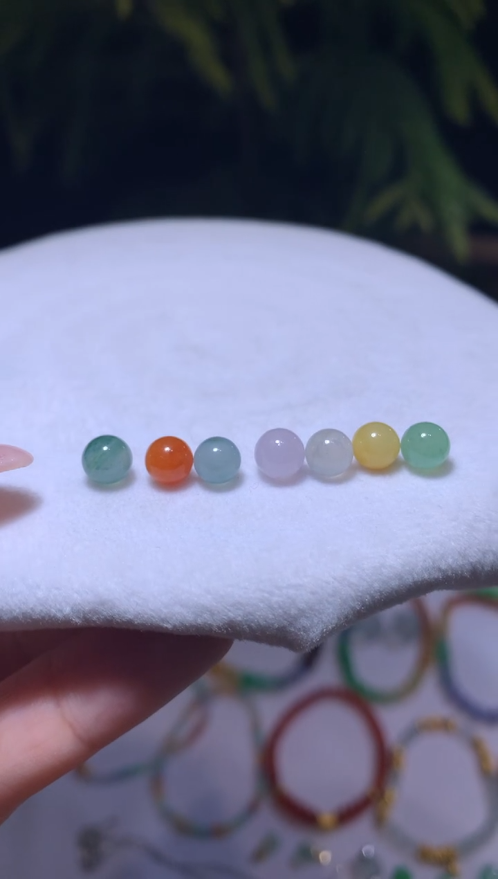 【闪购商品】定制翡翠未镶嵌5.8*珠子7颗 880+88