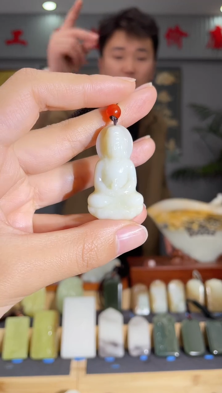 【闪购商品】和田玉颈饰未镶嵌拍一发一 多样性发货