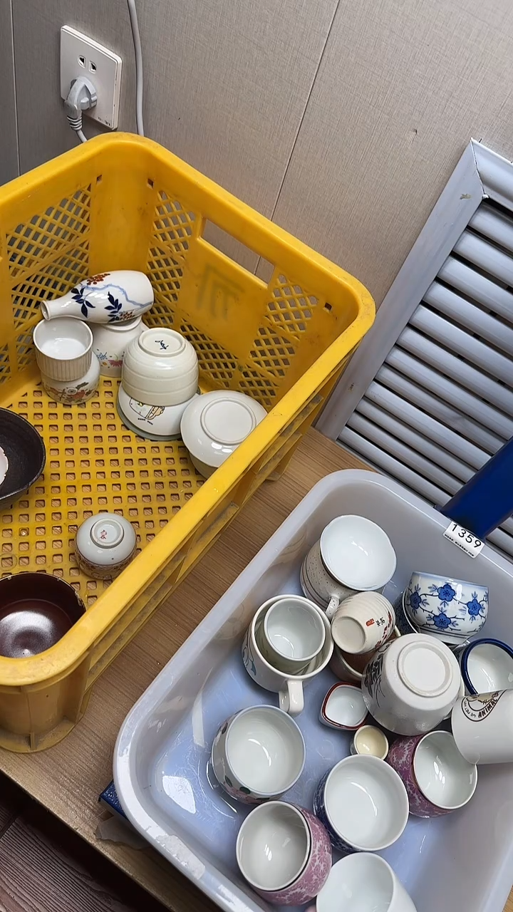 【闪购商品】1359回流瓷器，默认微瑕慢18.8包邮