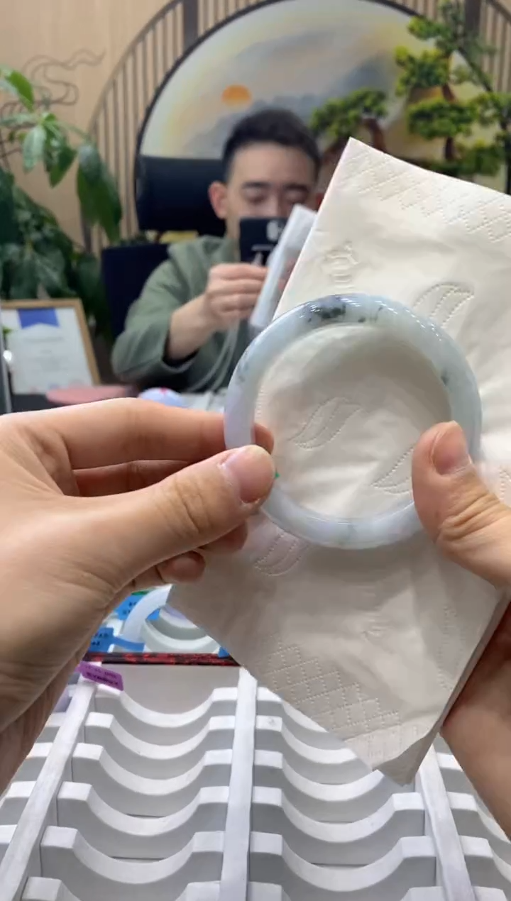 【闪购商品】翡翠手镯未镶嵌00000013646
