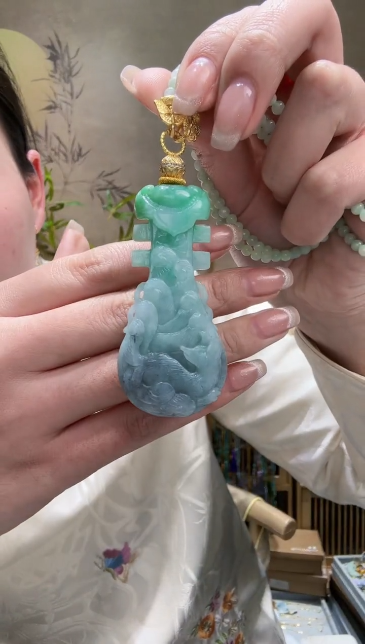 【闪购商品】翡翠颈饰未镶嵌吊坠