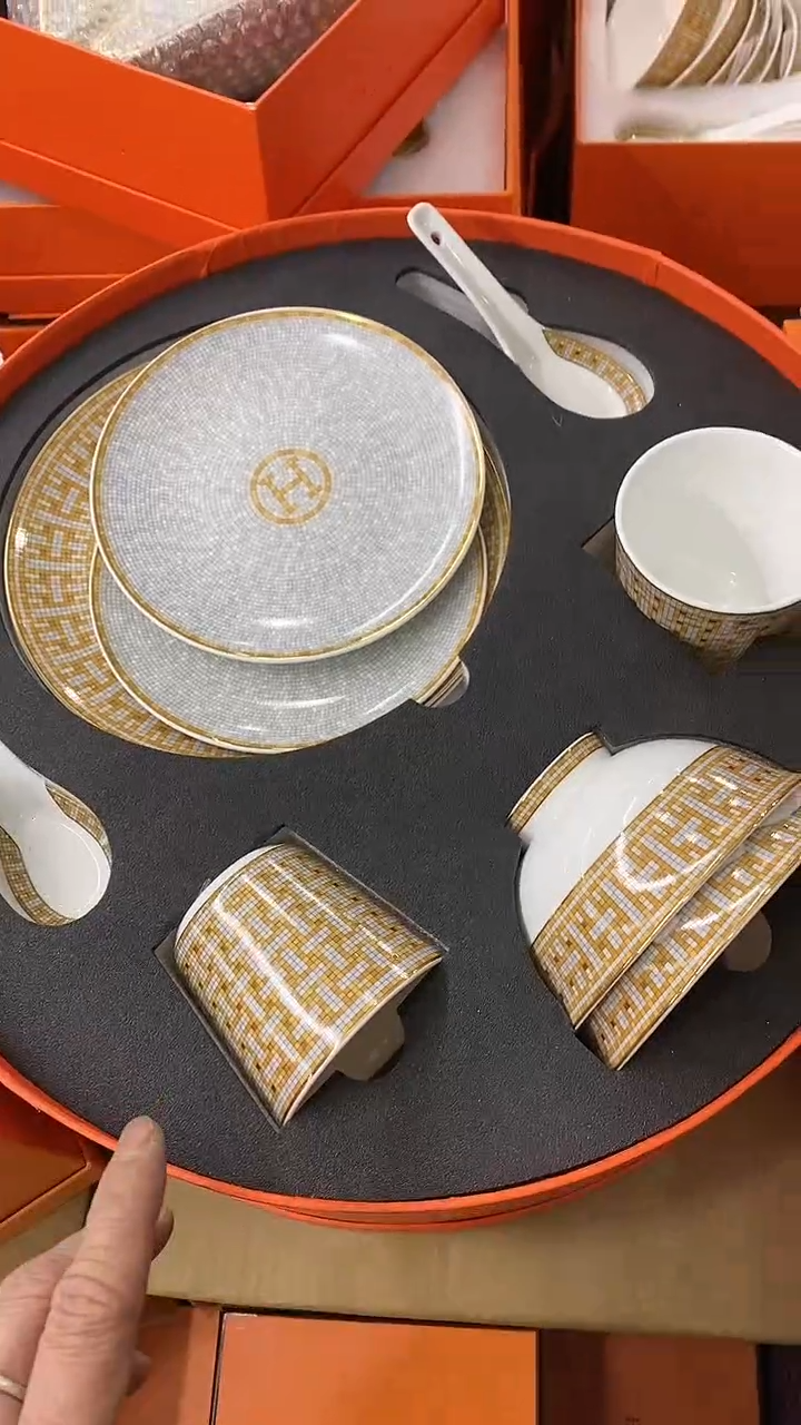 【闪购商品】瓷片00000000000000