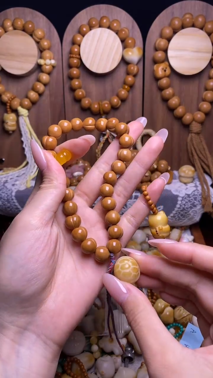 吊坠猴头核桃A****?全品纯手工小尺寸南瓜悟道猫吊坠富甲三通