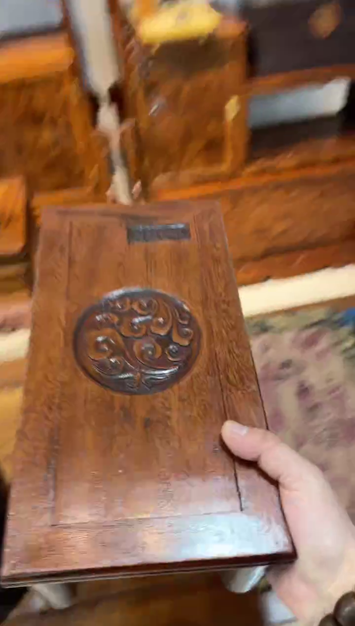 【闪购商品】木花梨木小炕桌啊