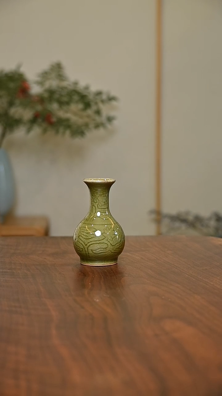 鹅颈瓶 矿石釉 微瑕 朱家汝窑款