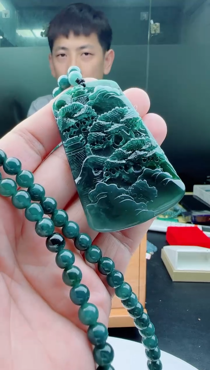 【闪购商品】翡翠颈饰未镶嵌111111111