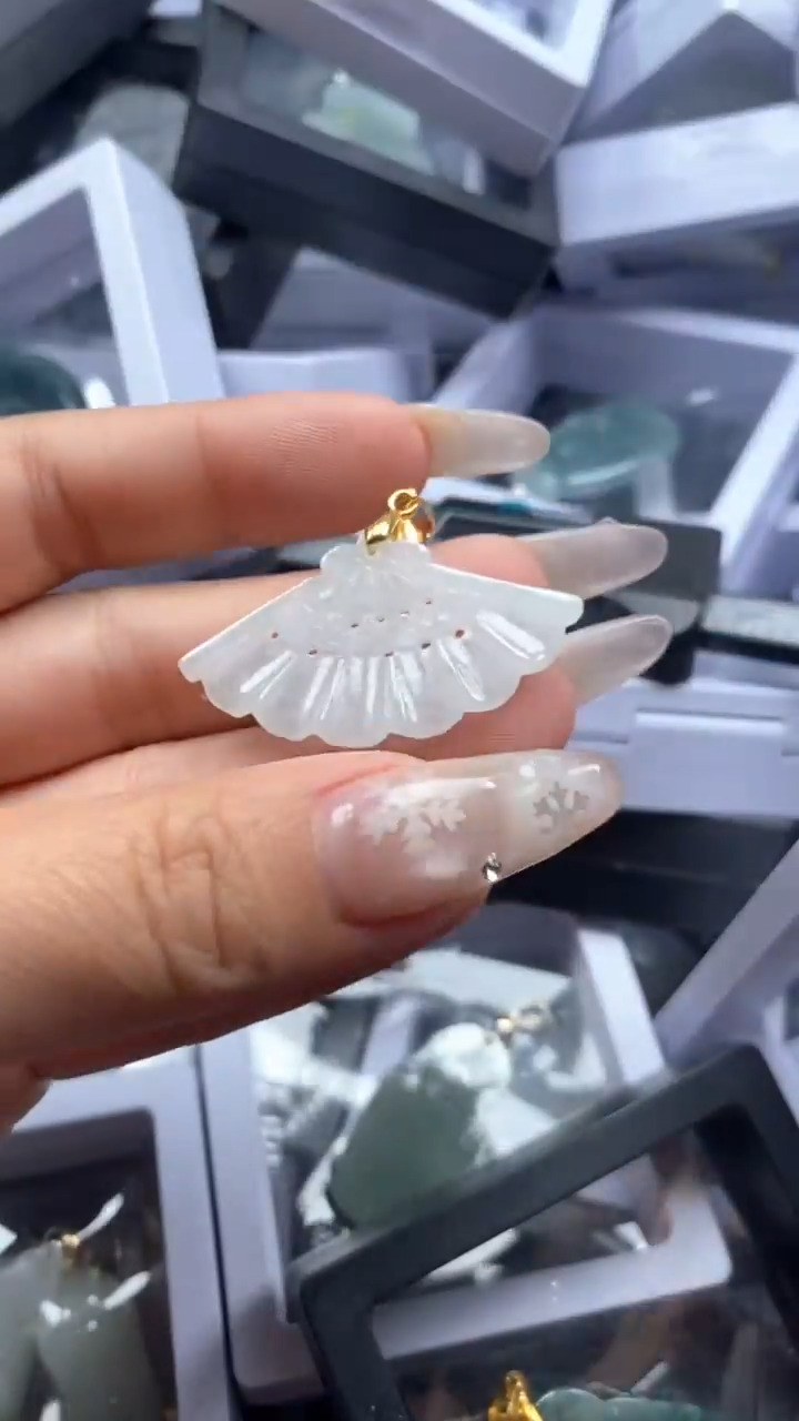 颈饰未镶嵌翡翠2658