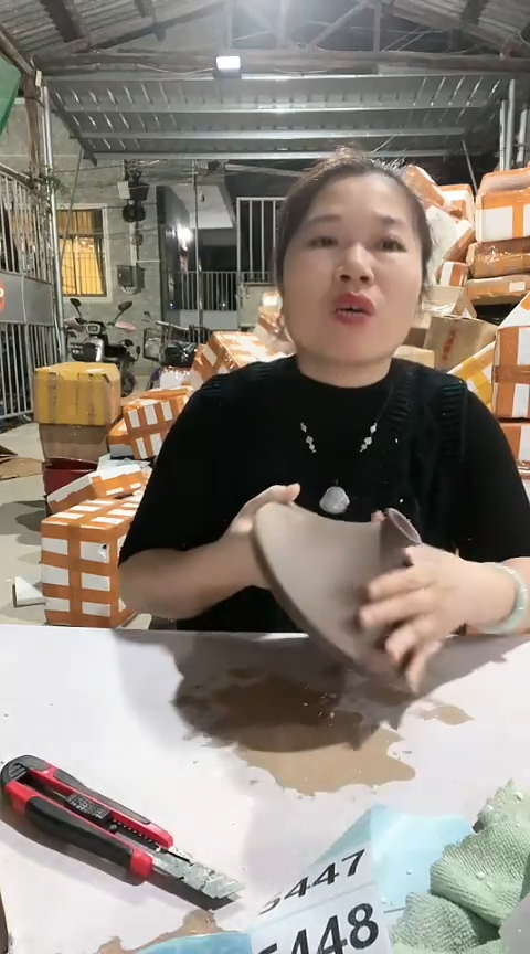 陶瑕疵19.5紫砂盖子