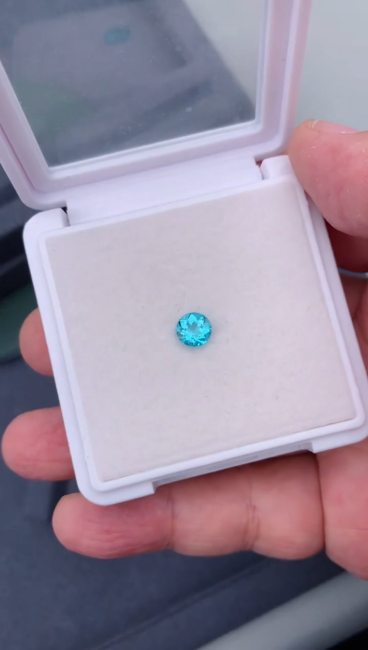 【闪购商品】磷灰石裸石未镶嵌1ct 磷灰石