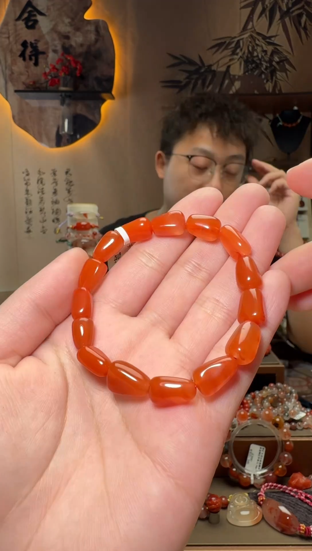 未镶嵌原矿无优化无注胶随形手串南红玛瑙一条