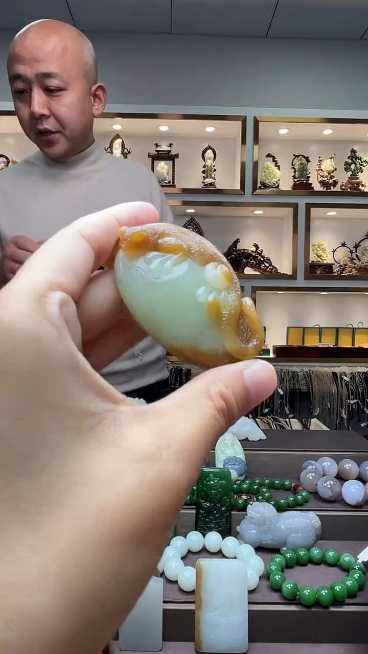 【闪购商品】和田玉颈饰未镶嵌苏