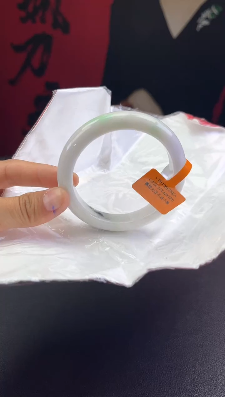 【闪购商品】翡翠手镯未镶嵌3翡翠手镯