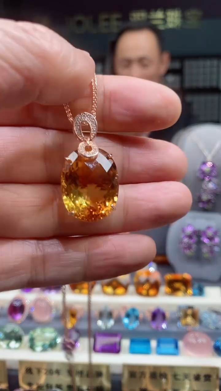 【闪购商品】黄晶吊坠银S925镶嵌黄晶吊坠