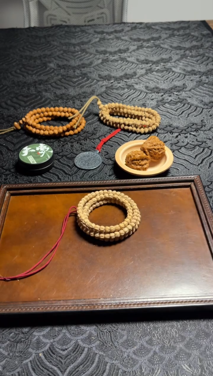 手串柏香籽/百香籽小鱼出品--直切莲花