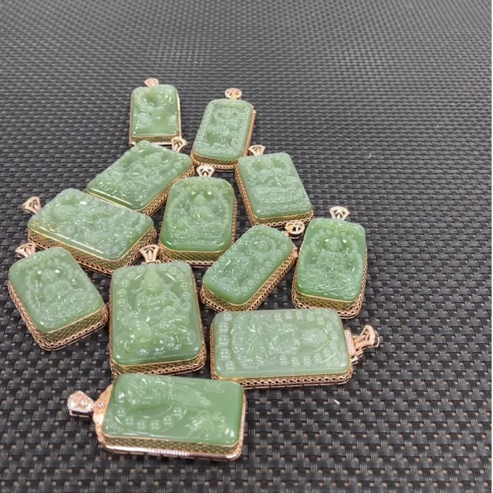 【老郑家】18K金和田玉挂件 多样性发1件不带链