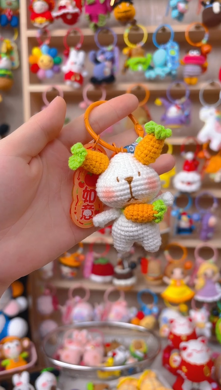 纯手工制作毛线钩织成品胡萝卜兔