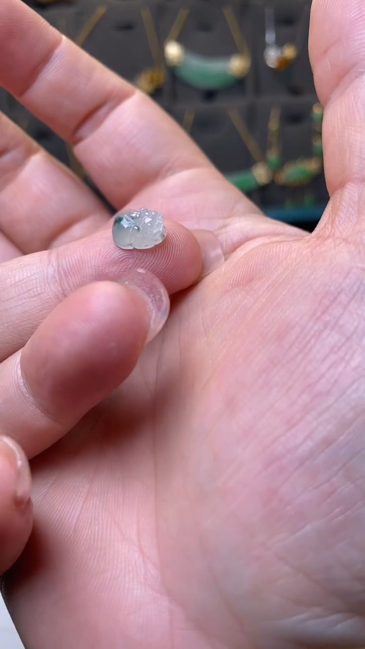 颈饰未镶嵌翡翠净货39236