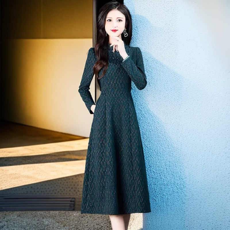 H1369#绿【木兮兮专属】2025年夏季新款休闲气质收腰百搭时尚连衣裙