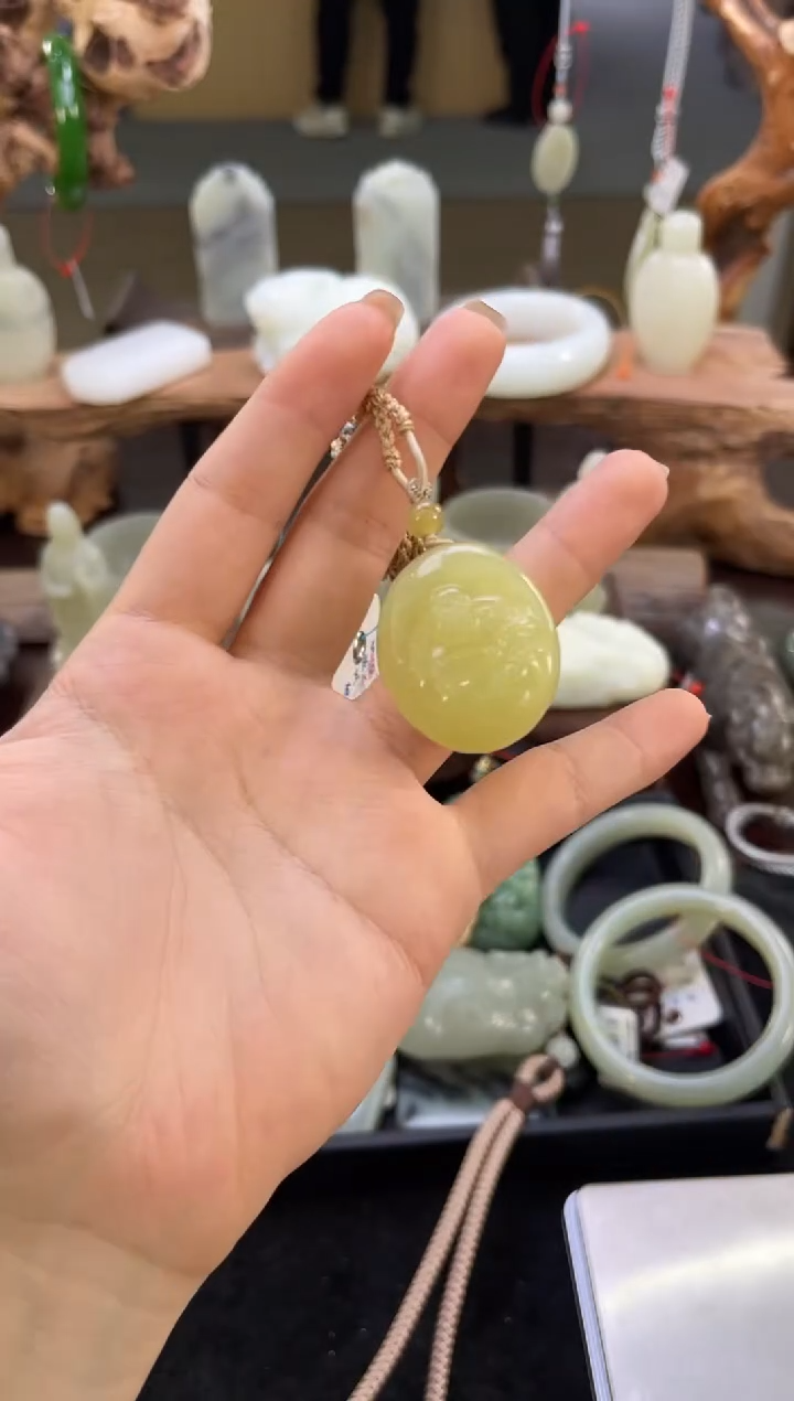 【闪购商品】和田玉吊坠未镶嵌若羌黄玉 逍遥佛821548
