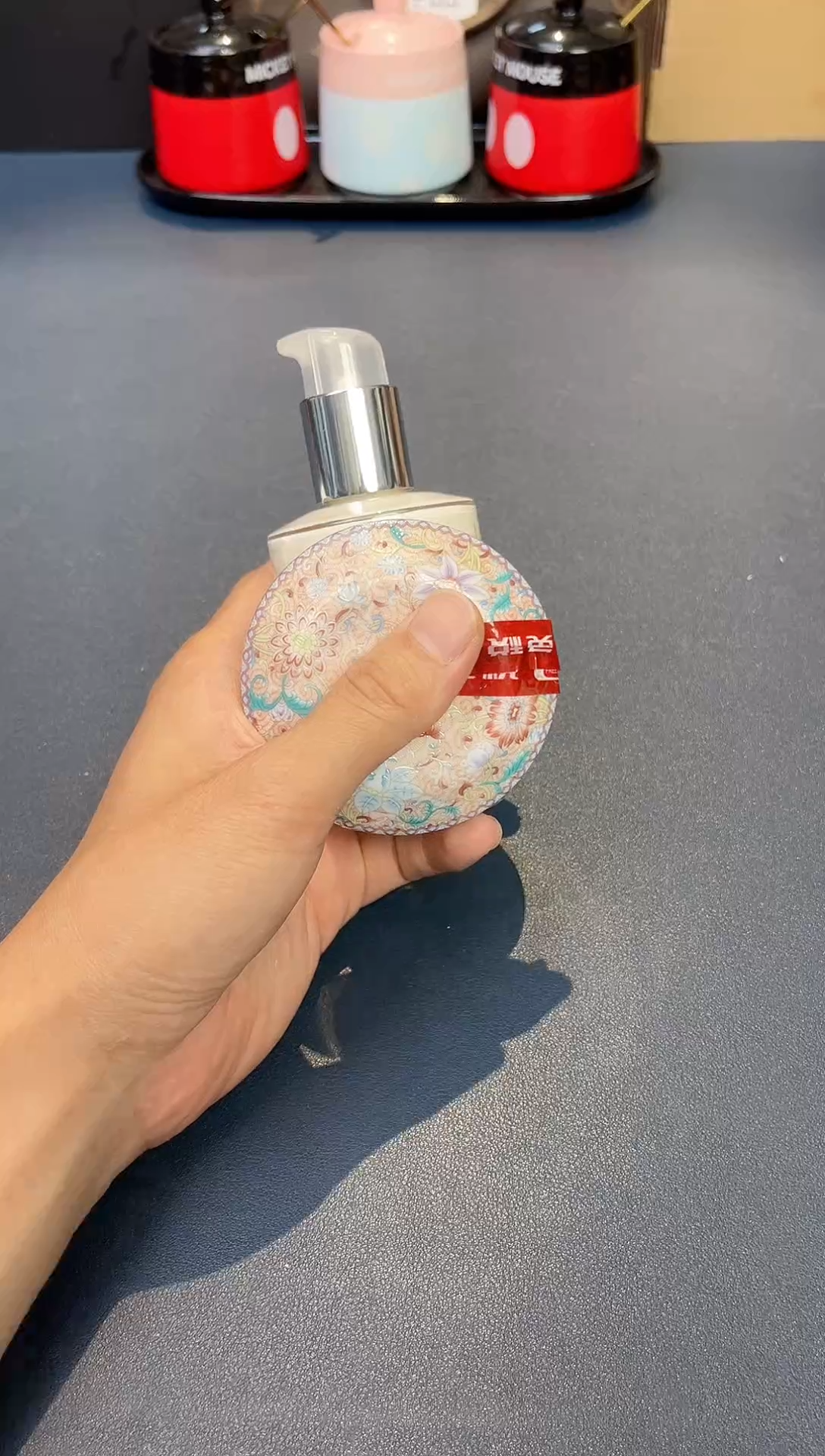 瓷片希全能乳    默认微瑕 介意慎拍1