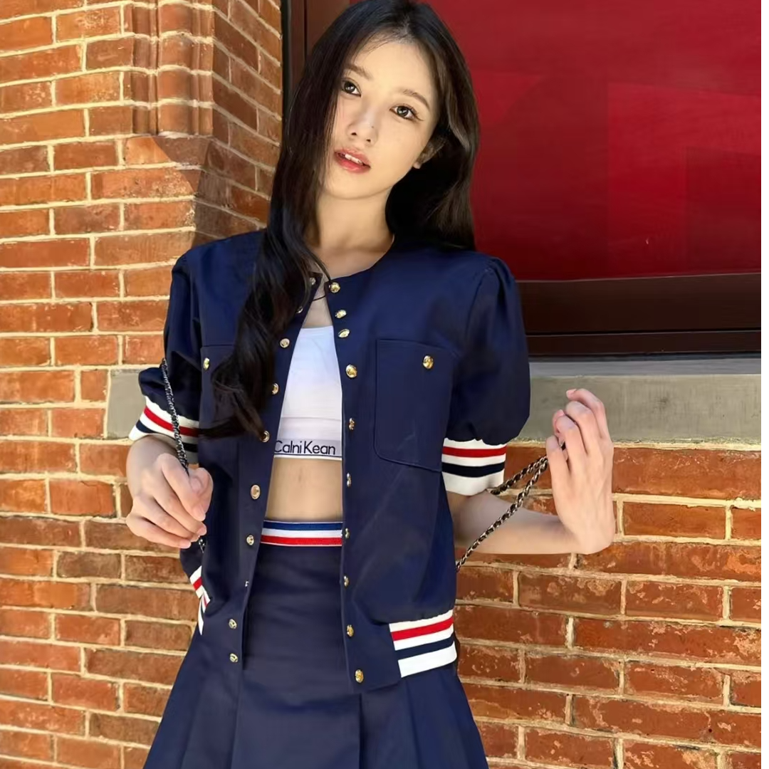 未使用 Celine/思琳 23春夏金扣外套 蓝色/38