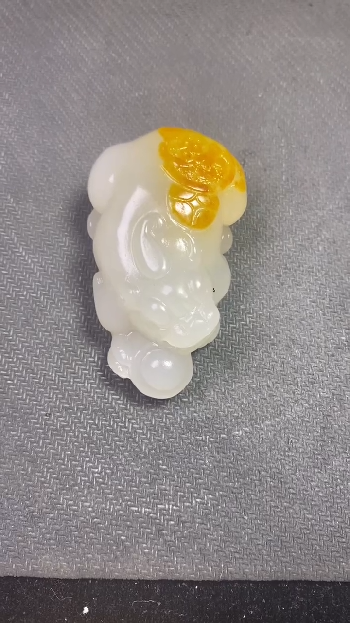 未镶嵌和田玉把件和田玉