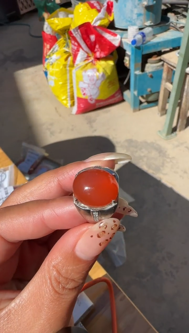 【闪购商品】南红玛瑙戒指银S925镶嵌原矿无优化s925银戒指
