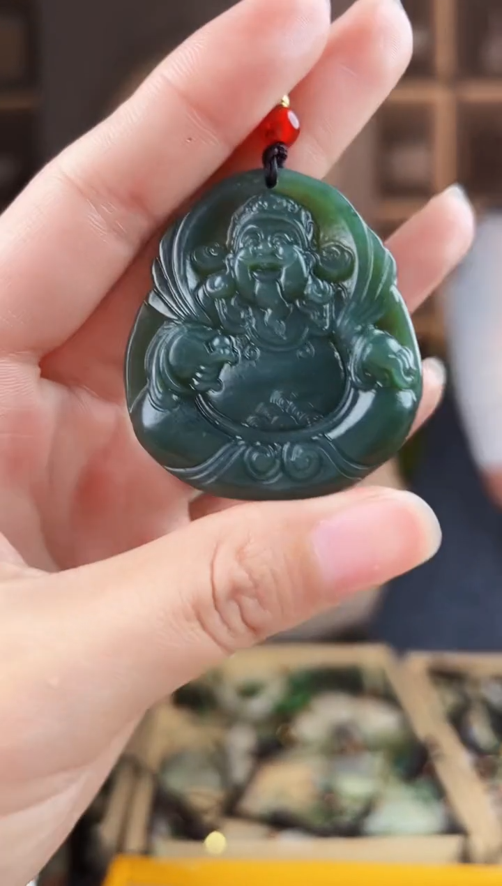 颈饰未镶嵌和田玉拍一发一，多样性发货